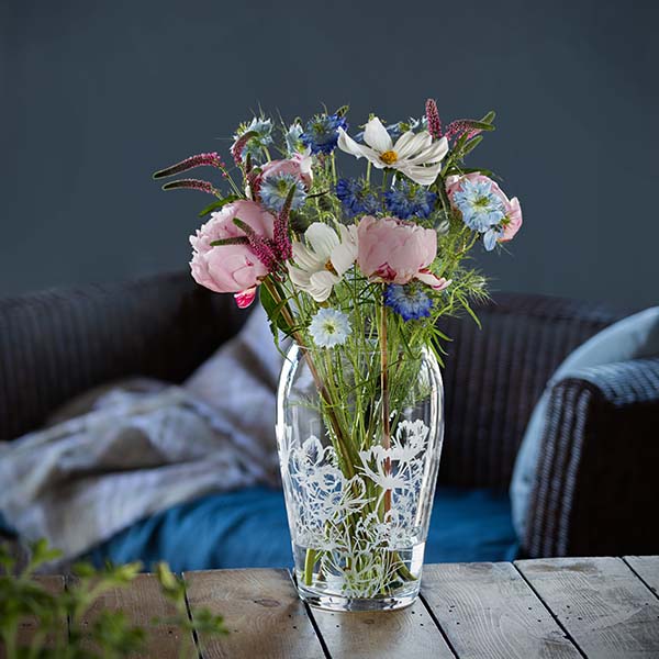 Dartington Bloom Wide Vase Bees & Cosmos