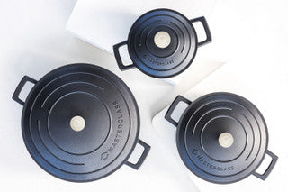 MasterClass Black Shallow Cast Aluminium Casserole Dish, 5L