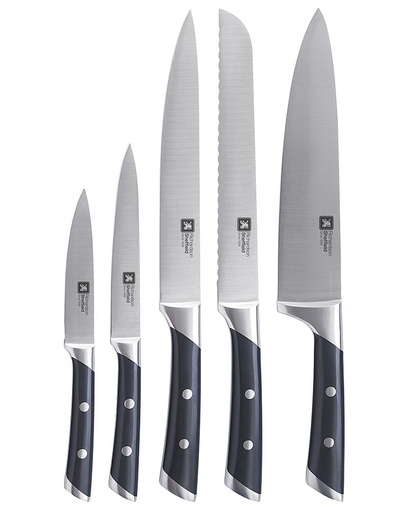 Richardson sheffield knife set for a gift to a kitchen lover