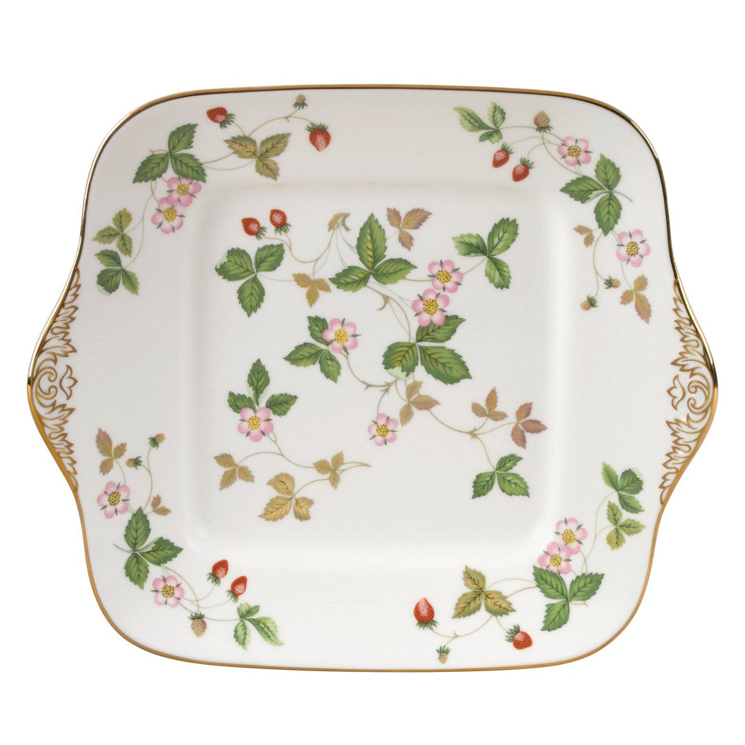 Wedgwood Wild Strawberry Bread and Butter Plate 27cm